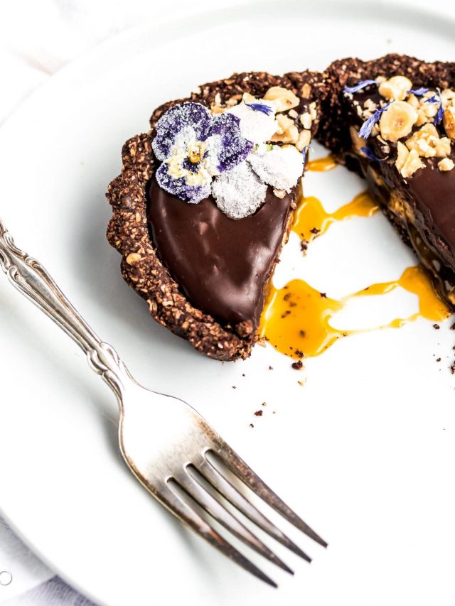 Chocolate Caramel Hazelnut Tartlets